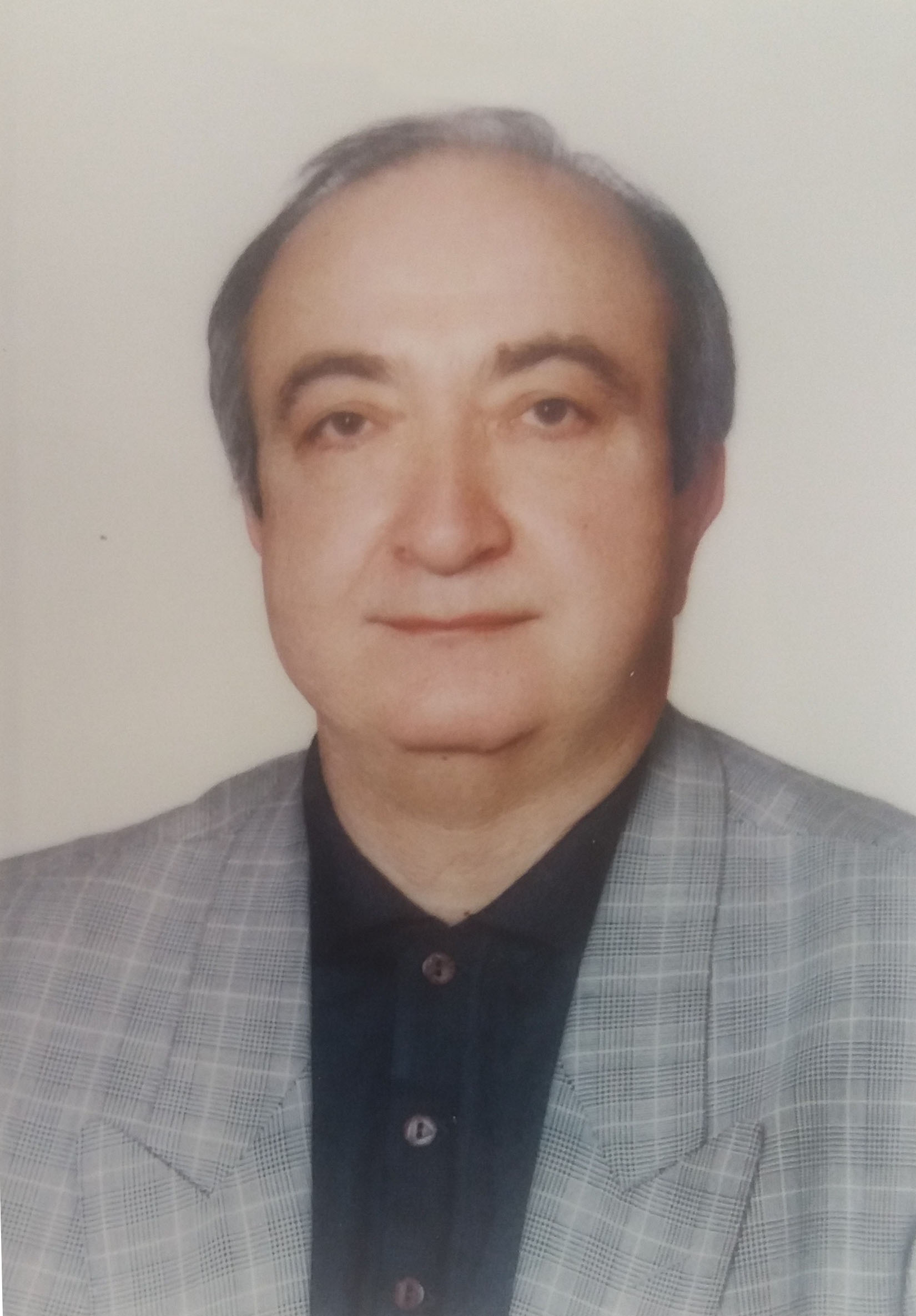 Farrokh Gavam, MD